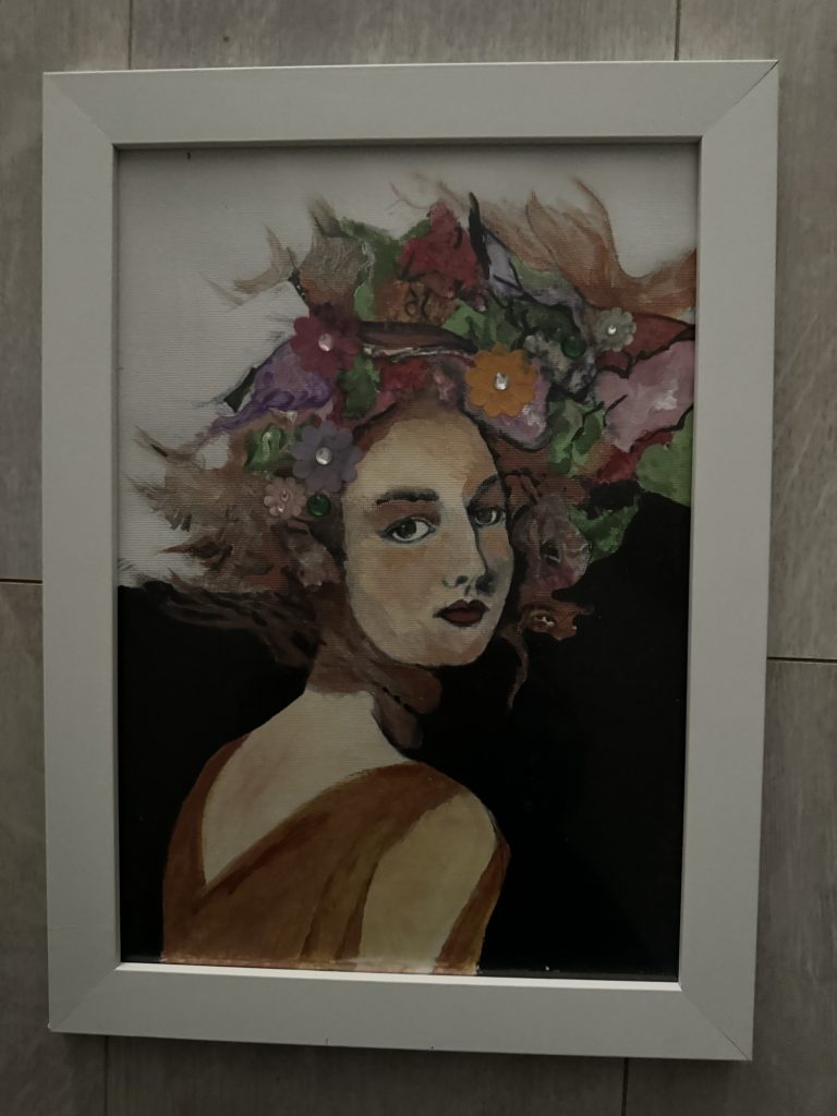 Femme a la coiffe de fleurs, une oeuvre de Bee Pellerin.